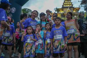 BIB: 3112, 14310, 13225, 278, 13142, 14123
                            <button type="button" onclick="openModal(28629256)" class="btn btn-primary btn-sm float-right btn-popup" data-toggle="modal" data-target=".modal-high-quality">
                        <i class="fas fa-shopping-cart"></i> Add to Cart
                    </button>
                                            <button type="button" onclick="isThisMe(28629256, true)" class="btn btn-success btn-sm float-right btn-popup btn-isme hidden" data-toggle="tooltip" data-placement="bottom" title="นี่คือรูปของคุณใช่ไหม คลิกที่นี่เพื่อเอาเข้าอัลบั้ม">
                        <i class="fas fa-plus"></i> Add to album
                    </button>
                    <button type="button" onclick="isThisMe(28629256, false)" class="btn btn-warning btn-sm float-right btn-popup btn-isnotme hidden">
                        <i class="fas fa-ban"></i> Remove from album
                    </button>
